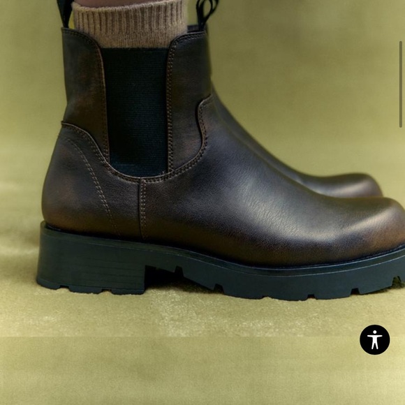 Zara Chelsea boots, new with tags, size 37 - Picture 6 of 6